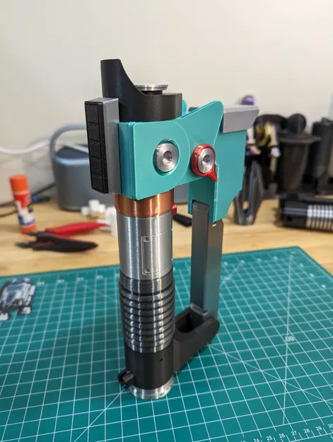 Thanh kiếm ánh sáng đầu tiên của Ezra Bridger - Image 2