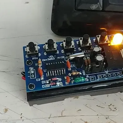 Mô hình 3D kit radio FM HEX3653 ABRA AK-270