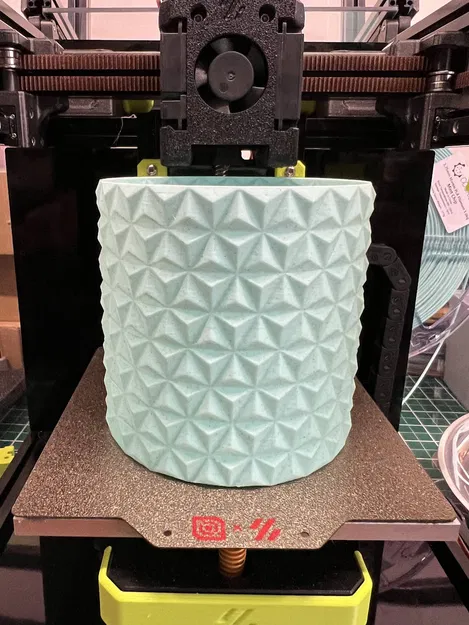 Chân Cắm Bút Phi Thuyền Trái Đất - Image 1