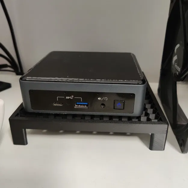 Giá đỡ Intel NUC hình lục giác để bàn - Image 1