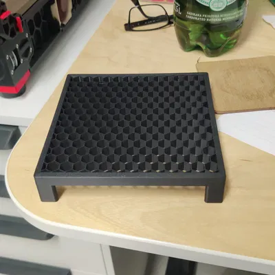 Giá đỡ Intel NUC hình lục giác để bàn