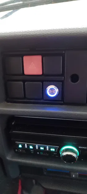 Nắp Che Bảng Taplo Xe RV Camper Fiat Ducato 290 Có Lỗ Chừa Nút Bấm 16mm - Image 2