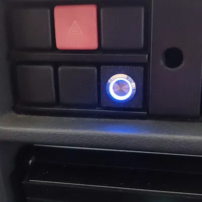 Nắp Che Bảng Taplo Xe RV Camper Fiat Ducato 290 Có Lỗ Chừa Nút Bấm 16mm