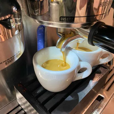 Khối nâng cốc cho máy pha cà phê tự động