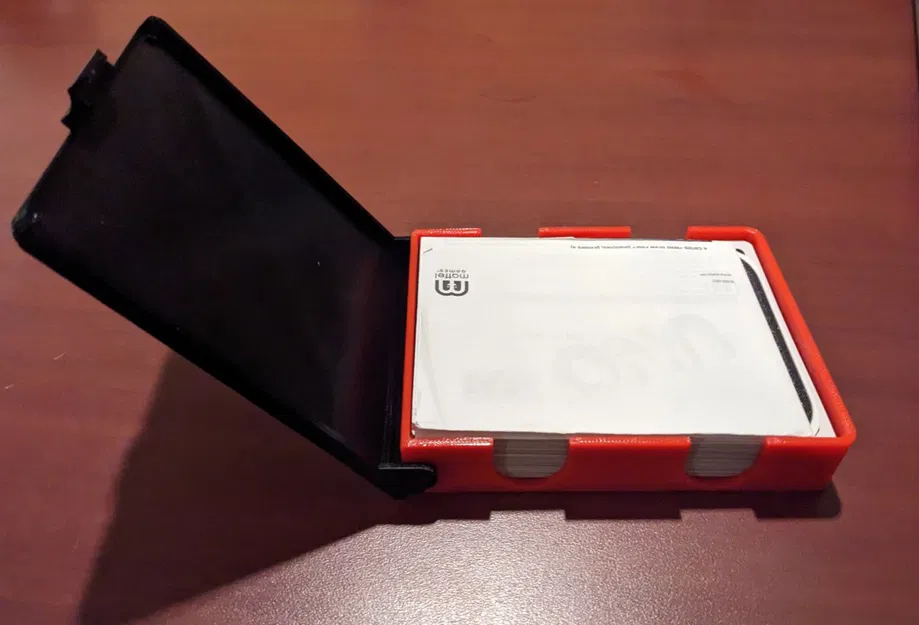 Hộp đựng bài UNO có chốt và logo MMU - Image 5