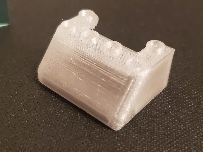 Mô hình kính chắn gió Lego cổ điển 4x3 45 độ - Image 1