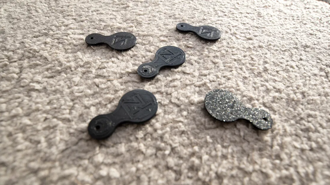 Token Xe Đẩy Hàng Hình Đồng Xu Zloty Ba Lan - Image 1