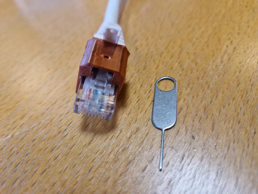 Khóa Chống Tháo Gỡ Cáp Ethernet RJ45 - Image 1