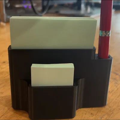 Kệ Giấy Sticky Note Có Chỗ Cắm Bút