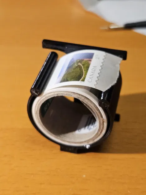 Giá Đỡ Cuộn Tem Canada - Image 3