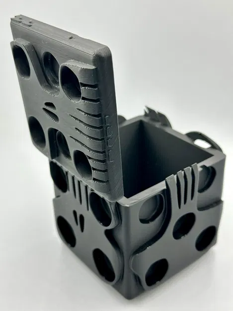 Hộp Đựng Xúc Xắc Oogie Boogie - Nắp Gập Kín - Image 2