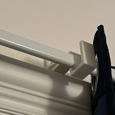 Giá Đỡ Rèm Cửa Gia Cố