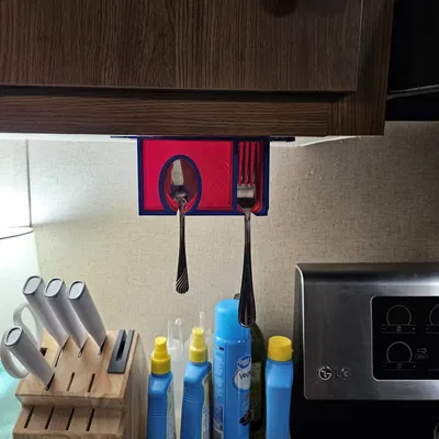 Kệ Giữ Nĩa Muỗng Dưới Quầy