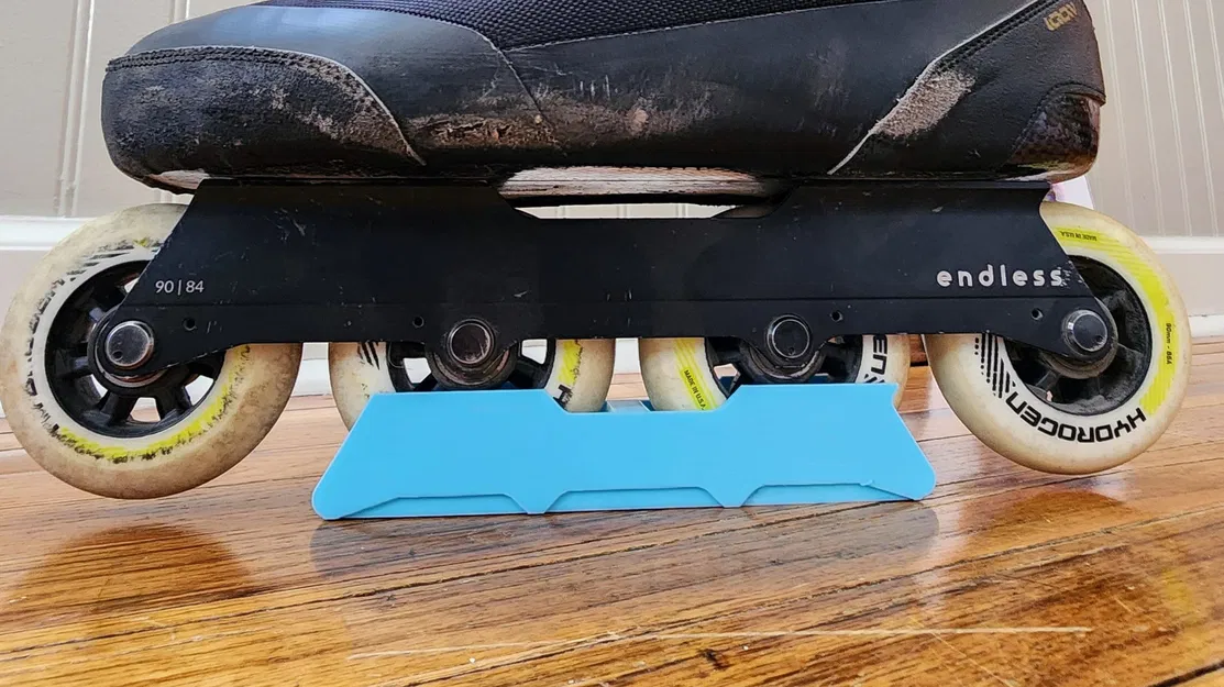 Chân Đế Trưng Bày Giày Patin Endless 90 - Image 1