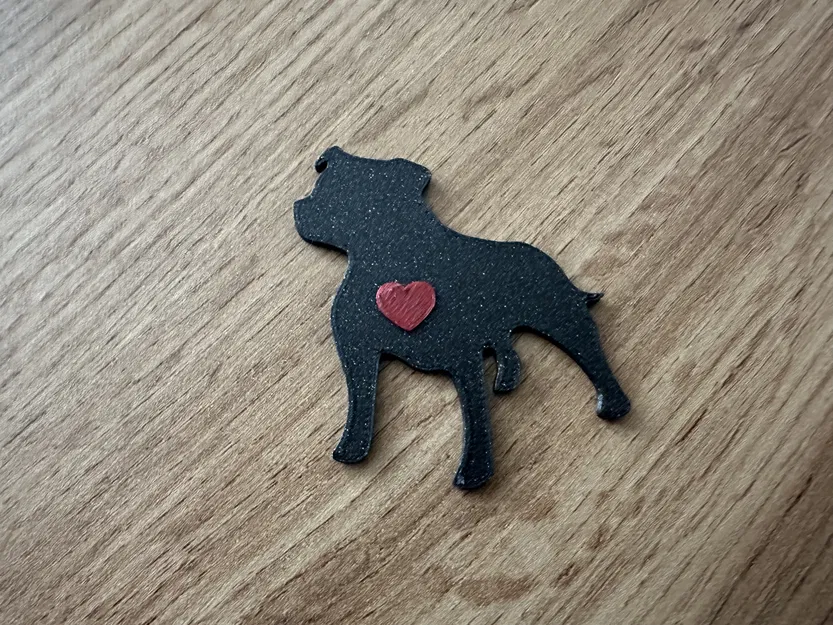 Móc khóa "I love staffy" - Yêu Chó Bull Terrier - Image 1