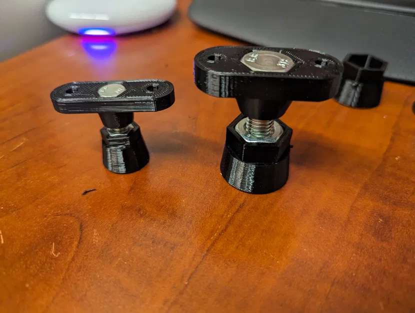 Chân Bàn Ghế Có Thể Chỉnh Độ Cao - Image 3