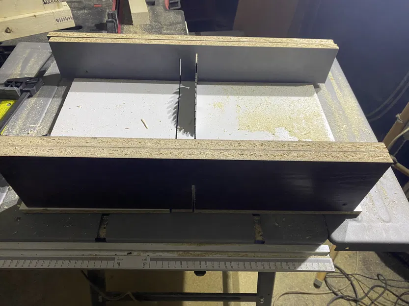 Thanh chạy rãnh máy cưa bàn Scheppach - Image 1