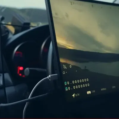 Giá đỡ vô lăng màn hình di động Pisichen 16 HDMI cho Renegade FPV