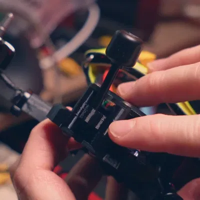 Giá đỡ Ăng-ten TBS Source One V5 Walksnail Avatar HD V2 VTX