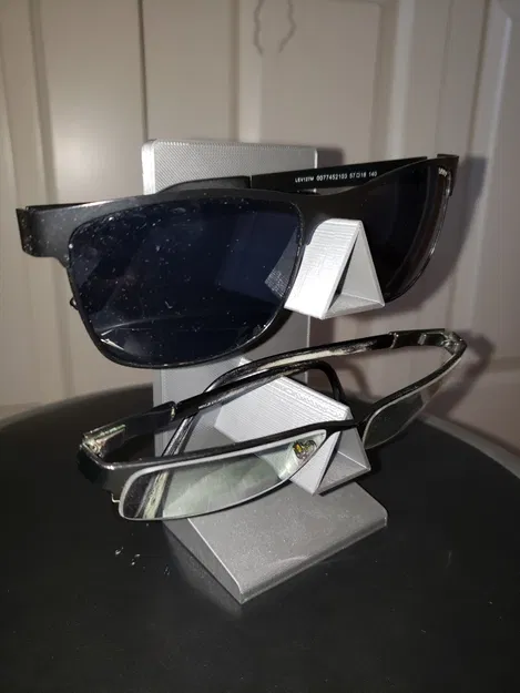 Chân Kệ Kính - Image 2