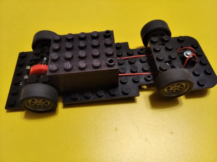 Bợ Che Động Cơ LEGO Cho Đường Đua Ites - Image 4