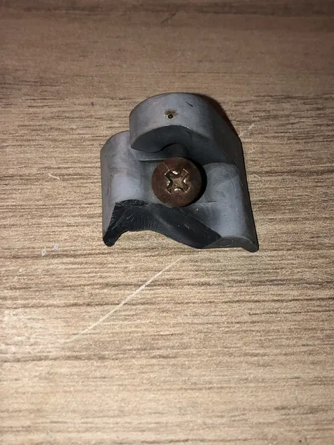 Móc Gắn Cho Lồng Bóng Đá - Image 2