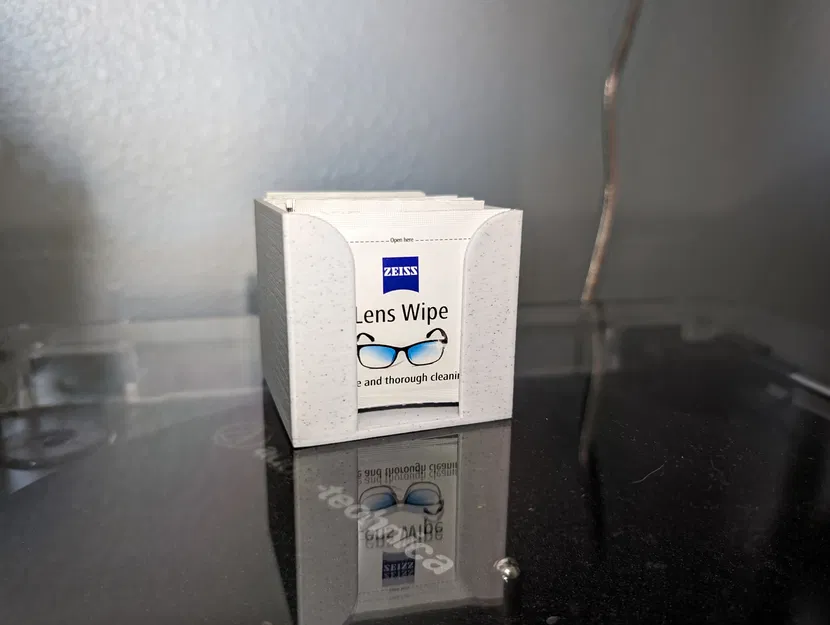 Hộp Đựng Khăn Lau Ống Kính Zeiss - Image 1