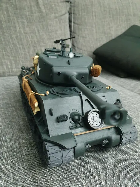 Mô hình xe tăng M4 Sherman - Image 1