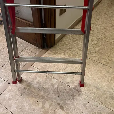 Cái Đế Thang Lớn Hơn