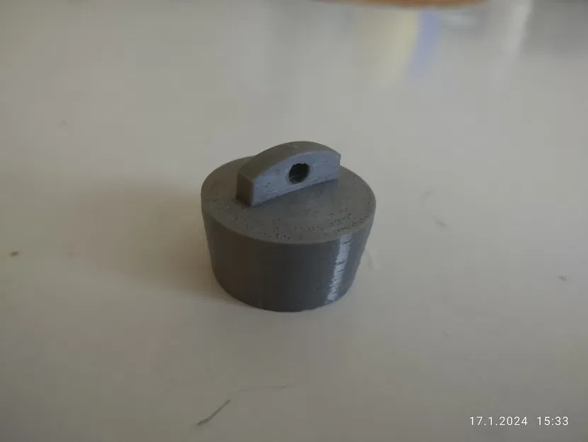 Nút Bồn Rửa Chén Lạ 32mm - Image 1