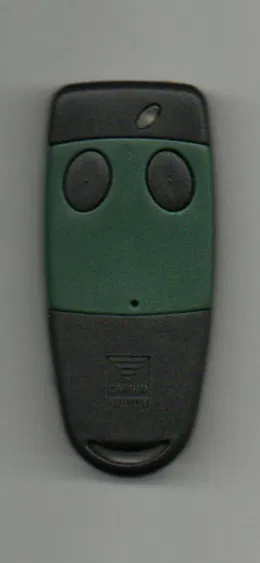 Vỏ Bảo Vệ Remote Cửa Cuốn Cardin S449 - Image 3