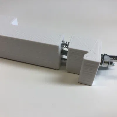 Tay cầm lò xo cho việc mài dao