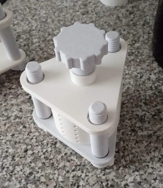 Máy Ép Phô Mai Cho Sữa 2 Lít - Image 1