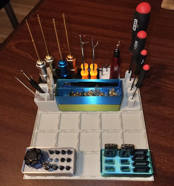 Khay đựng plate bấm 5x5 - Image 2