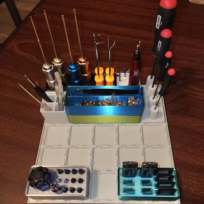 Khay đựng plate bấm 5x5