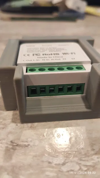 Giá đỡ Mini Smart Switch - Image 1