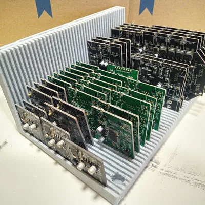 GIÁ ĐỂ BẢNG MẠCH PCB/KHAY ĐỰNG