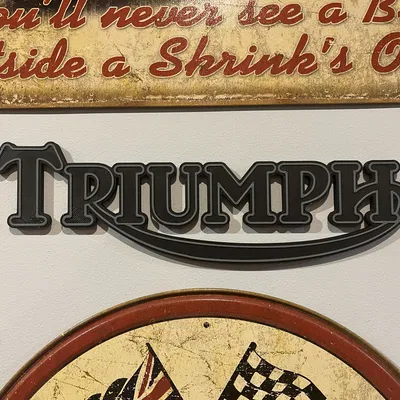 Logo Triumph - Tranh treo tường xe máy cổ điển