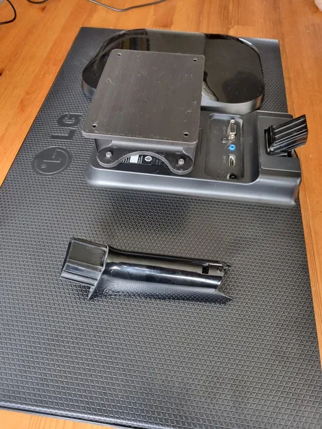 Giá đỡ Vesa 75x75 treo tường - Image 2