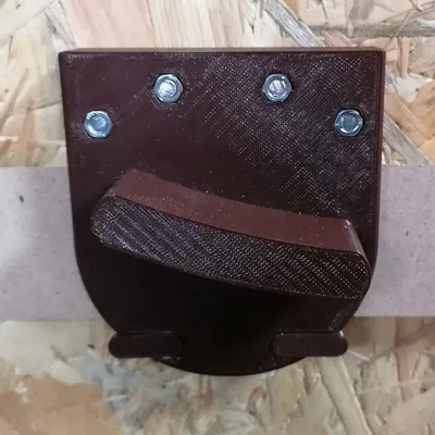 Kệ Để Cưa Tay Cho Hệ Thống French Cleat