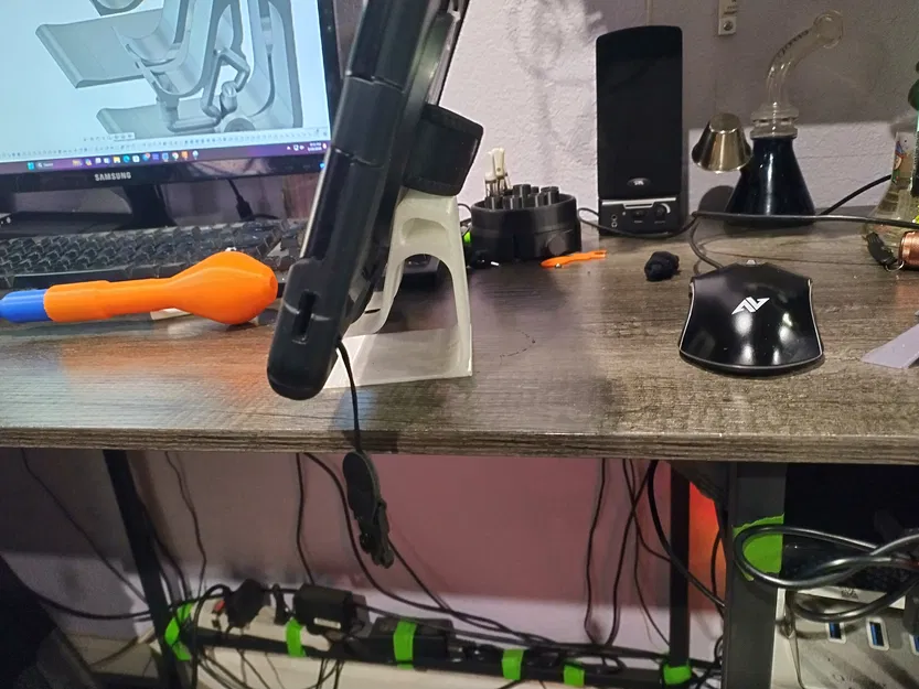 Giá Đỡ Điện Thoại/Máy Tính Bảng - Image 1