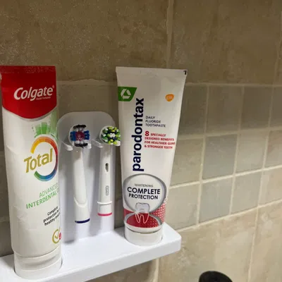 Chỗ để kem đánh răng