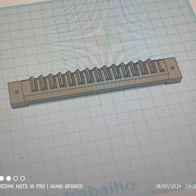 Giá Đỡ Lưỡi Cưa Tiko Tiko