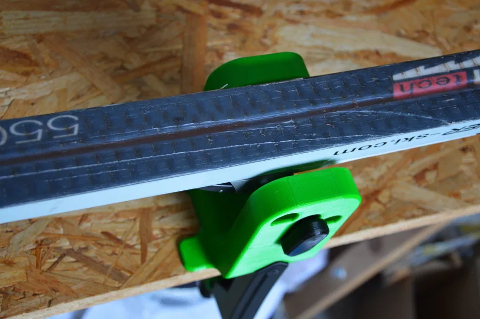 Giá Waxing Ski Địa Hình - Image 1