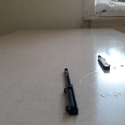 Kẹp Lọc Đan (Phòng Thí Nghiệm)