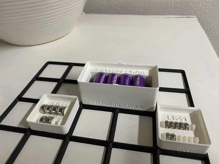 Kệ Gridfinity cho 10 pin ER14250 (0.5AA) + kệ cho pin LR41 & LR44 - Image 1