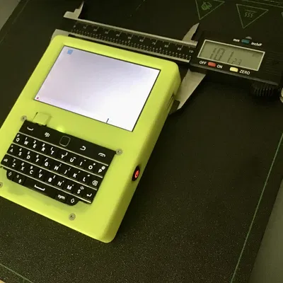 Vỏ máy tính Cyberdeck Hyperdeck cho Raspberry Pi Zero 2 W