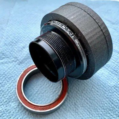 Dụng cụ tháo bạc đạn trục giữa RaceFace BSA 30 ren