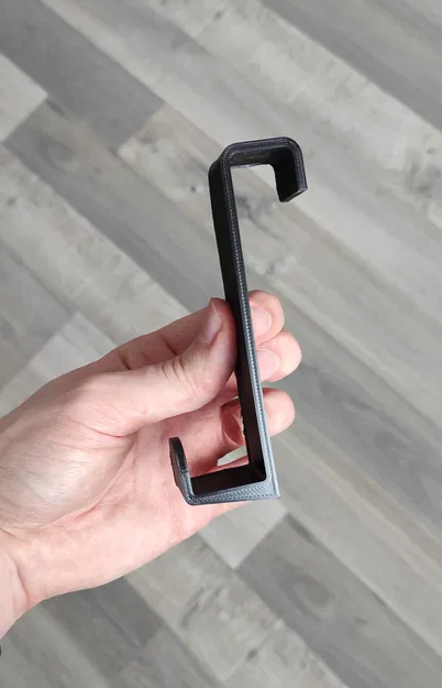 Móc Cửa Chắc Chắn Cho Áo Khoác - Image 1