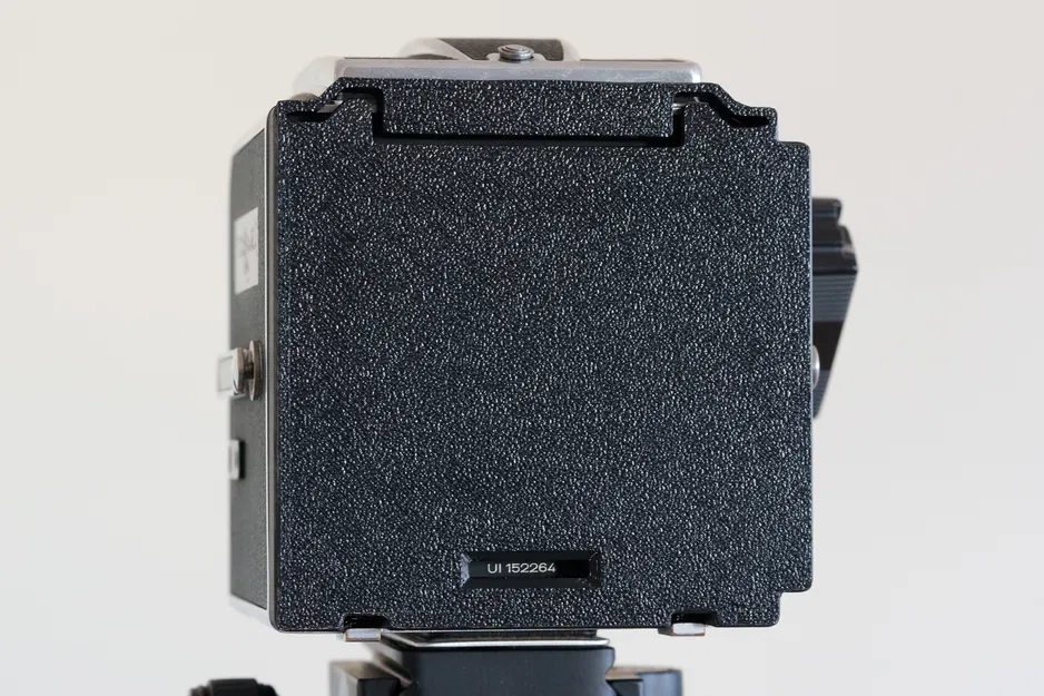 Nắp Lưng Máy Ảnh Hasselblad 500 Series - Image 2